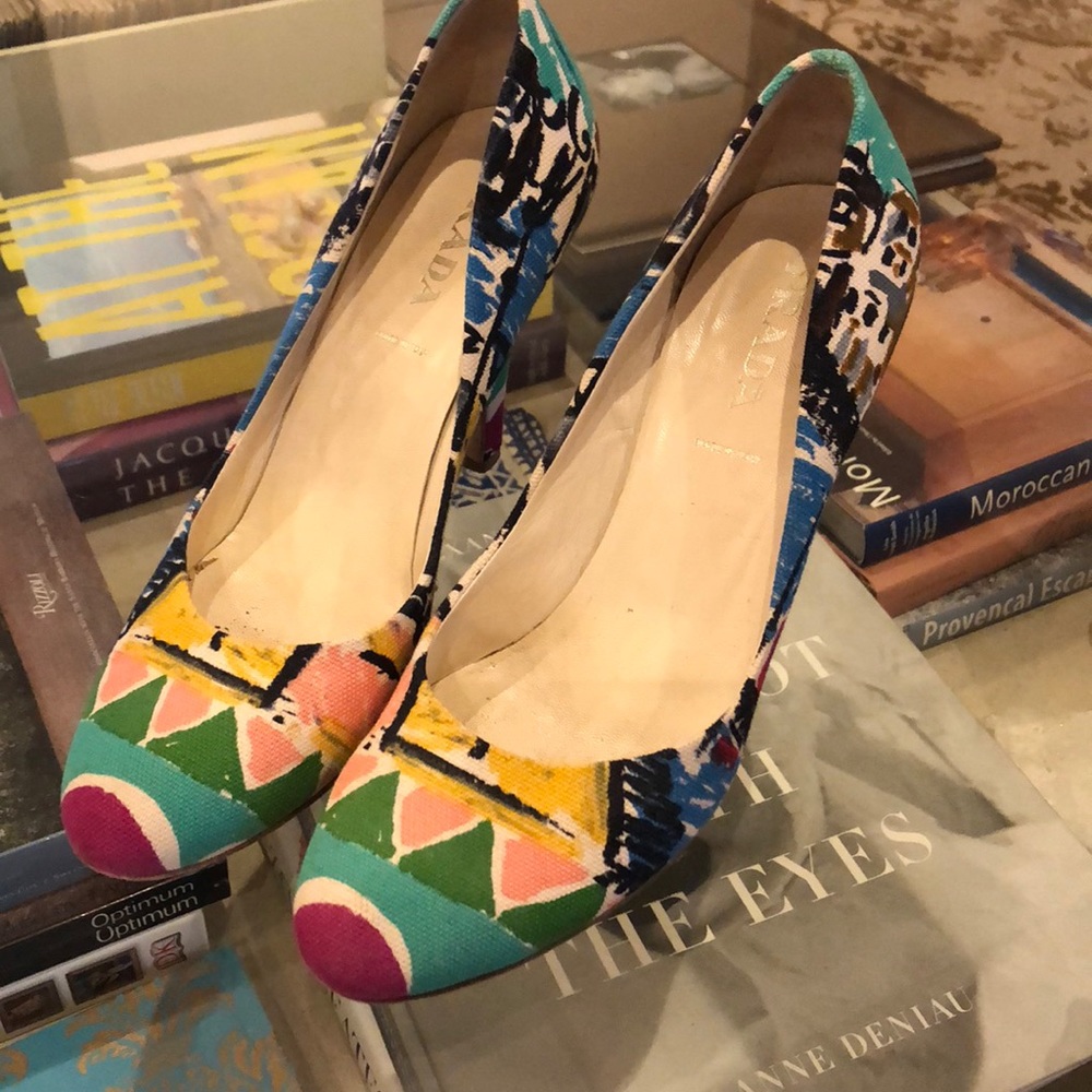 Prada Pumps